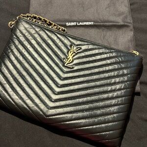 🔥🔥🔥🔥🔥EUC YSL Clutch/IPAD CASE🔥🔥🔥